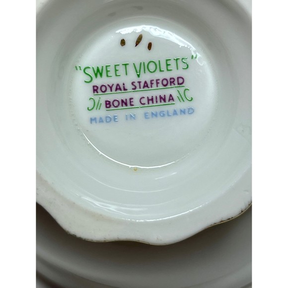 Sweet Violets Cup and Saucer by Royal Stafford 1950s Teacup with Purple Violets - Picture 3 of 10